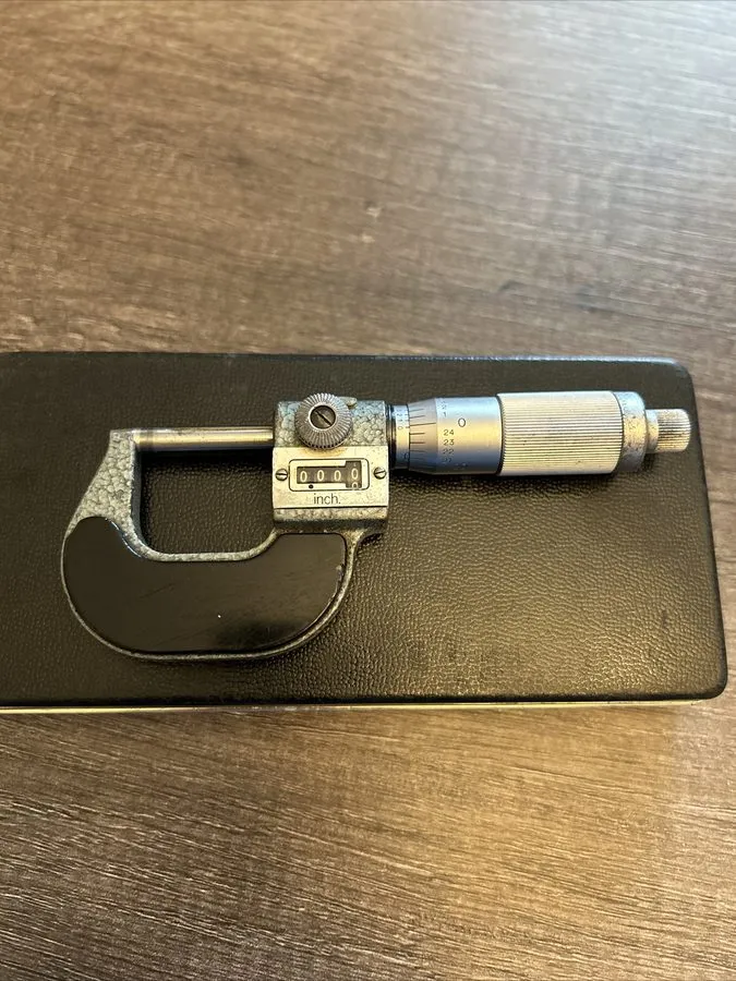 Микрометр Mitutoyo 193-211 0" 1" .0001" Digital Scrolling Micrometer