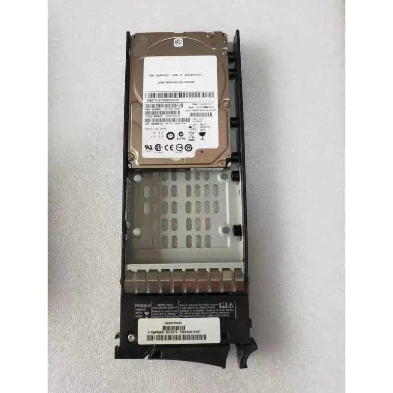 Жёсткий диск Lenovo 00D5303 00Y2684 900GB 10K 2.5" SFF SAS 6Gbps HDD Hard Drive