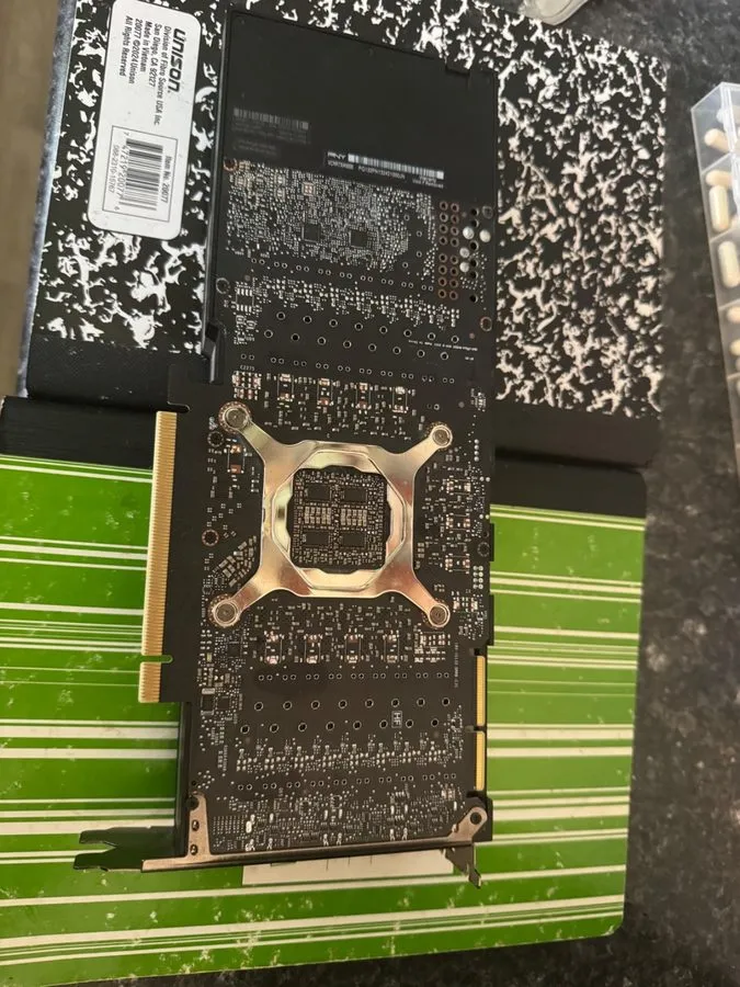 GPU-ускоритель NVIDIA RTX A5000 24GB Video Card GDDR6 ECC 256 Cores 230W Profess