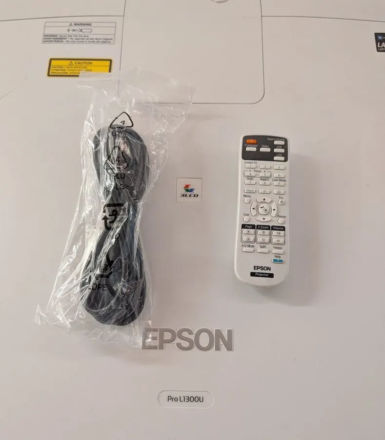Проектор Epson Pro L1300U 3LCD Laser Projector 8000 Lms WUXGA 4K BODY ONLY / NO