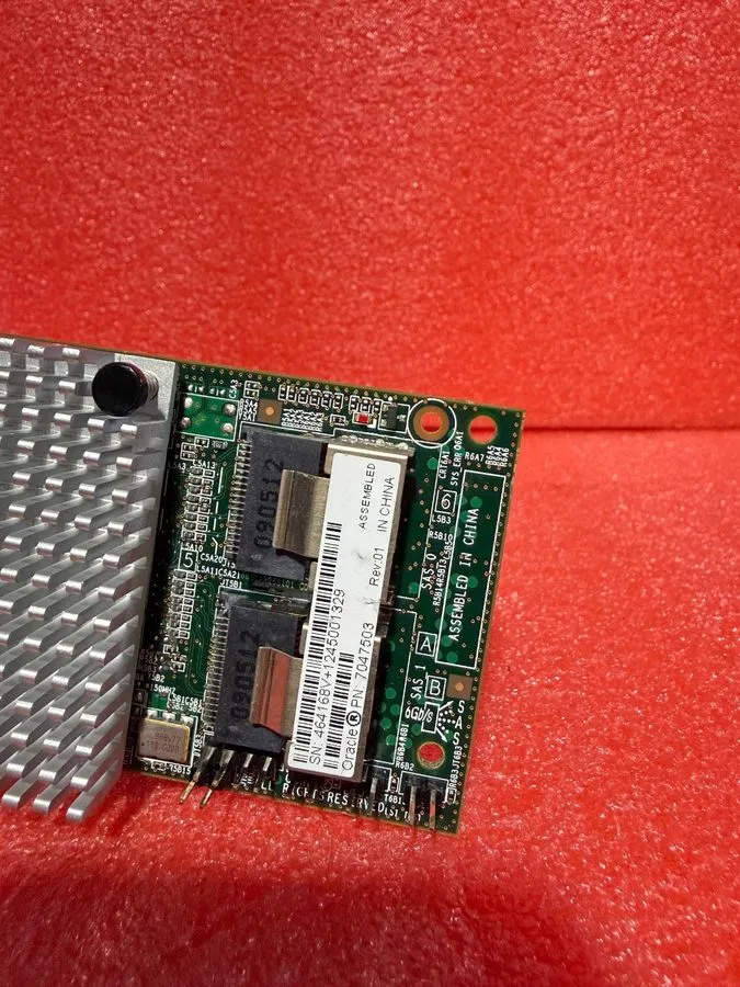 Контроллер LSI MegaRAID 9261-8i 8-port PCI-E 6Gb/s SATA/SAS RAID Controller Card
