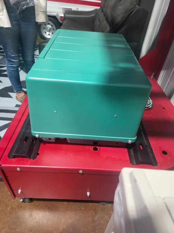 Генератор Cummins Onan RV QC 4000 Generator 4KY-26100R 4KW Gasoline 120V