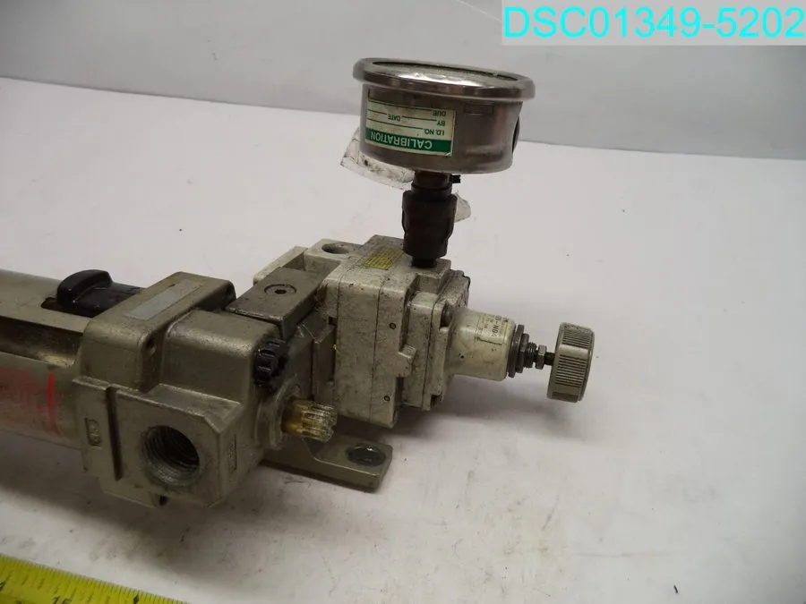 Модуль SMC IR3020-N04 Precision Pressure Regulator Module 150PSI — фото лота 2