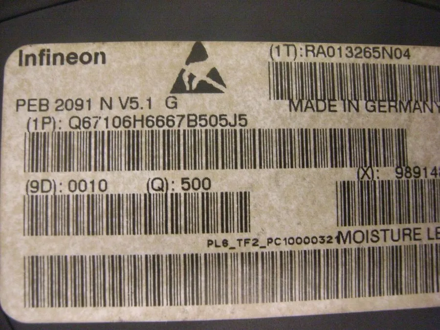 Микросхема PEB2091-NV5.1 Infineon IC,ISDN LINE INTERFACE,BASIC,CMOS,LDCC,44PIN — фото лота 1