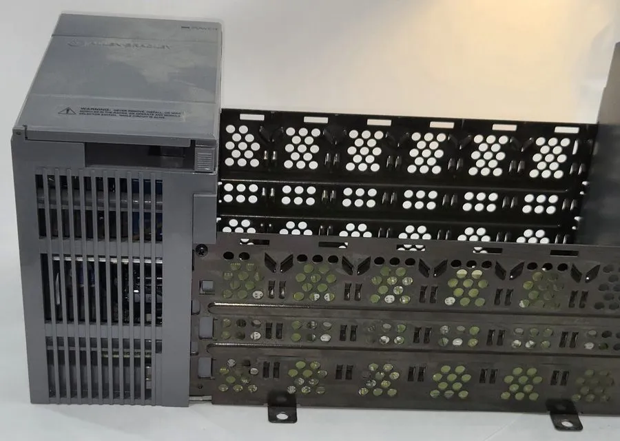 ПЛК Allen Bradley 1746-A10 SLC 500 10 Slot PLC Chassis Rack — фото лота 2