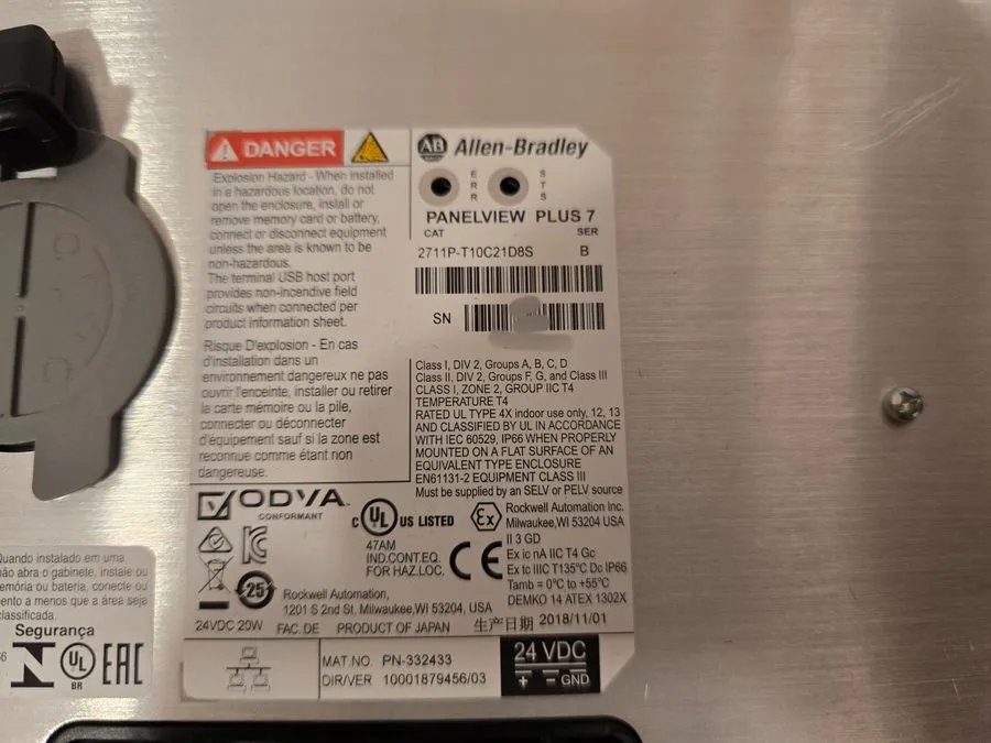 Панель оператора Allen Bradley 2711P-T10C21D8S PanelView Plus, Color 10.4" Termi
