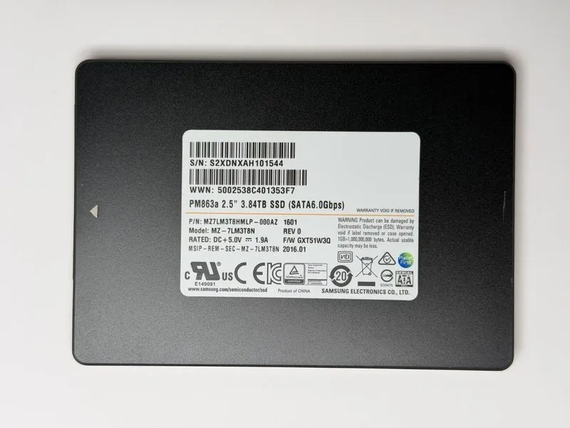 SSD-накопитель Samsung PM863a 3.84TB 2.5" SSD SATA III Hard Drive MZ-7LM3T8N MZ7 — фото лота 1