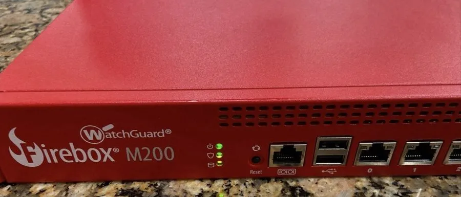 Межсетевой экран WatchGuard Firebox M200 Firewall 8-Port Network Security Applia