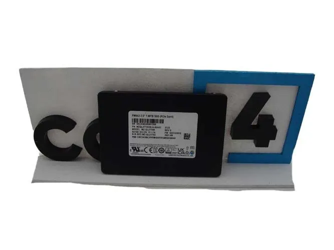 SSD-накопитель Samsung PM9A3 7.68TB SSD PCIE GEN4 U.2 NVME MZ-QL27T6HBLA-00A07
