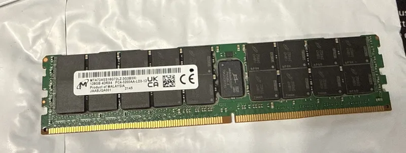 Модуль памяти Micron 128GB DDR4-3200 Server RAM PC4-3200AA MTA72ASS16G72LZ-3G2B3 — фото лота 1