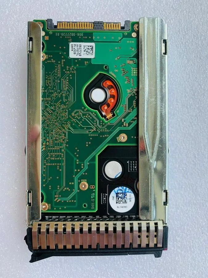 Жёсткий диск LENOVO 1.2TB 10K 6G 2.5INCH G3HS SAS HDD 00AJ146 WIPED