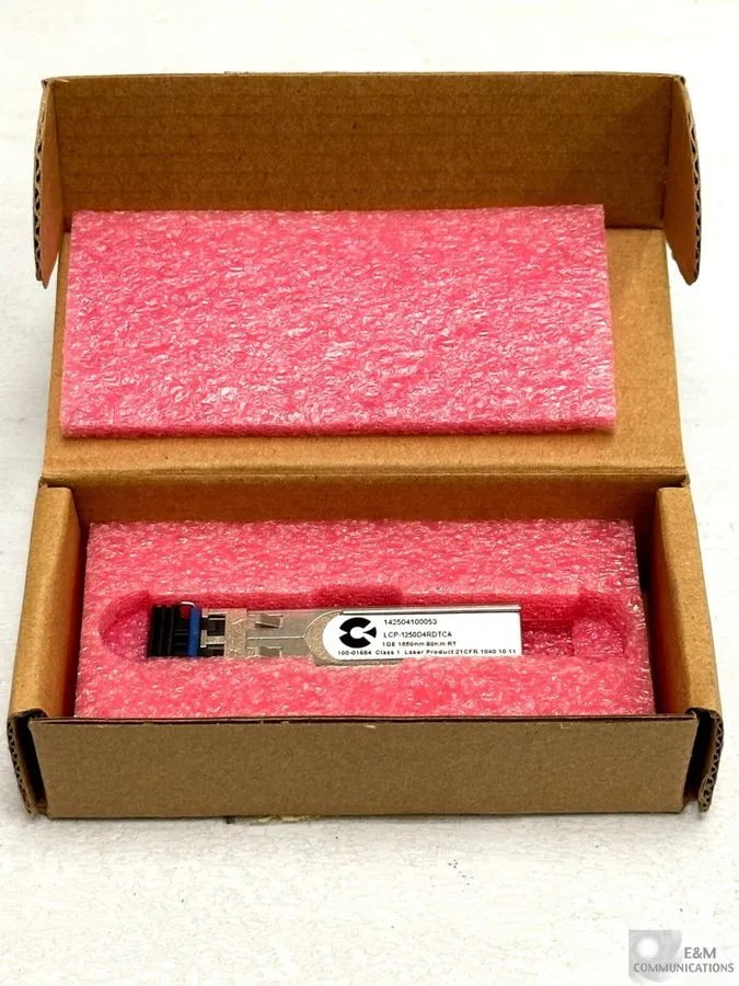 Трансивер ADTRAN AXGD-3554-05C3-ADR 1550nm SMF 80KM 1000Base-ZX SFP transceiver