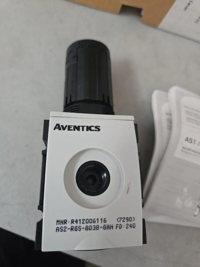 Регулятор давления REXROTH AVENTICS REGULATOR R412006116