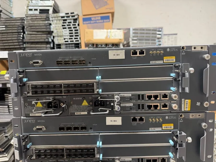 Маршрутизатор Juniper MX104 MIC-3D-2XGE-XFP x4 RE-S-MX104-S-A Dual AC Power — фото лота 2
