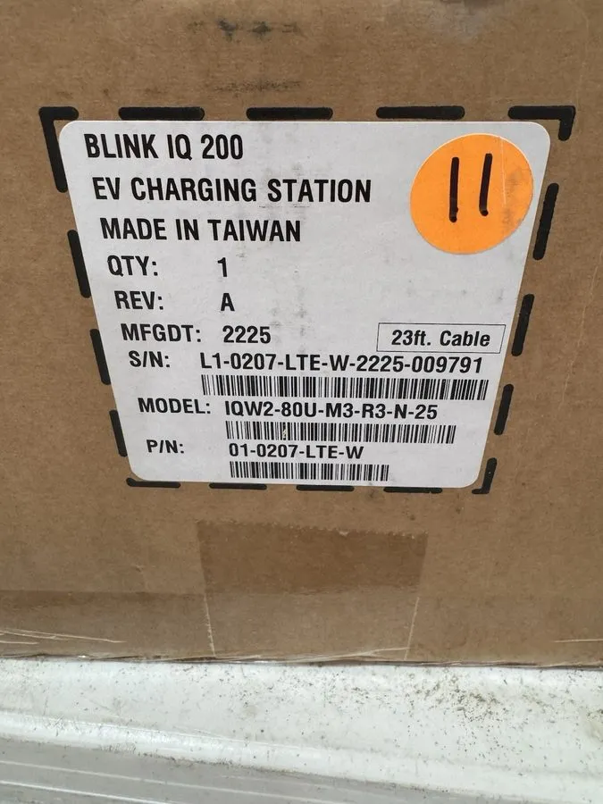 Аккумулятор Blink IQ 200 80A EV Charger IQW2-80U-M3-R3-N-25 Level 2 Charging Sta — фото лота 2