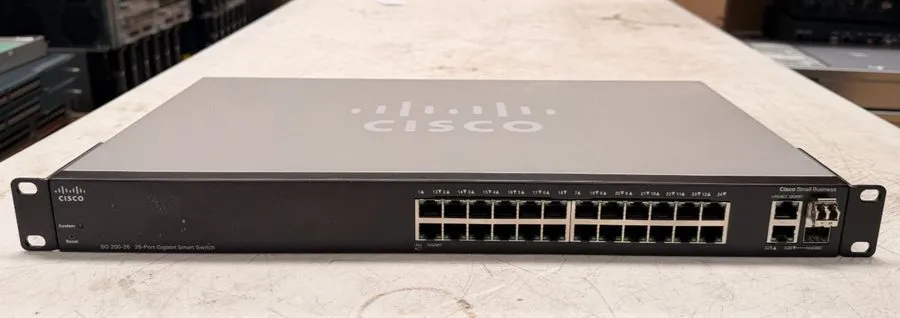 Коммутатор Cisco Linksys SLM2024 24-Port 10/100/1000 Gigabit Smart Switch