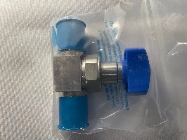 Клапан SWAGELOK 316L VIM-VAR UHP DIAPHRAGM SEALED VALVE 6LVV-DPFR4-P1 — фото лота 1