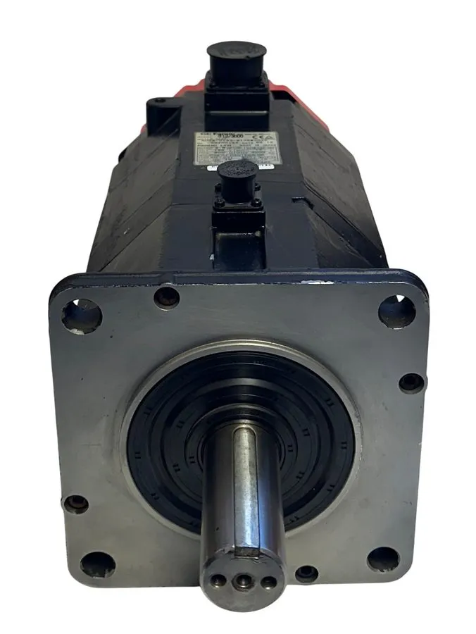 Серводвигатель GE FANUC AC SERVO MOTOR A06B-0143-B075#7008 A12/3000 3PH 2.8KW 30