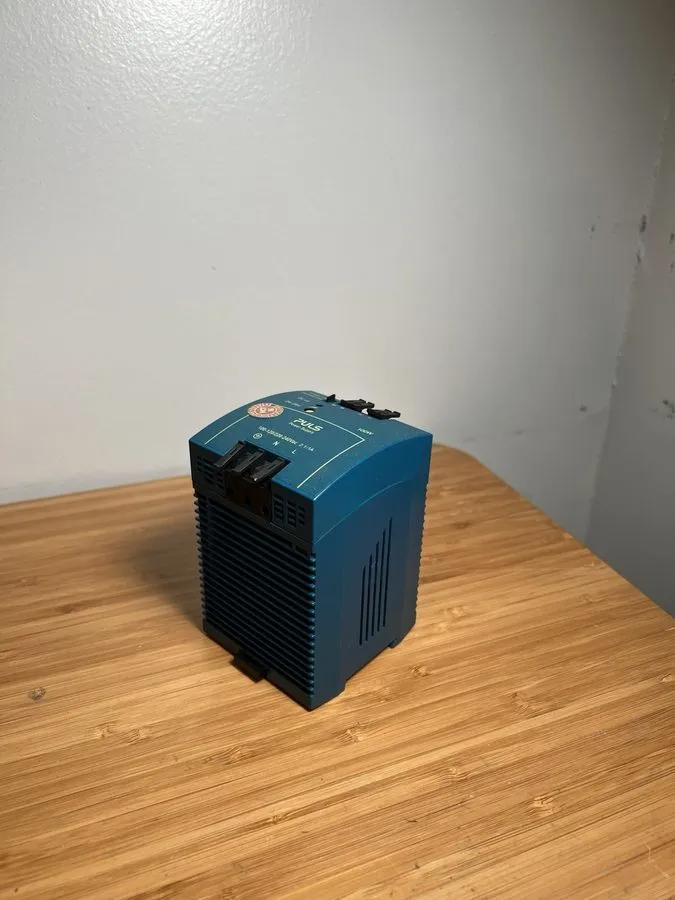 Блок питания PULS ML100.100 DIN Rail Power Supply 100-120/220-240VAC 100 Watt 24 — фото лота 1