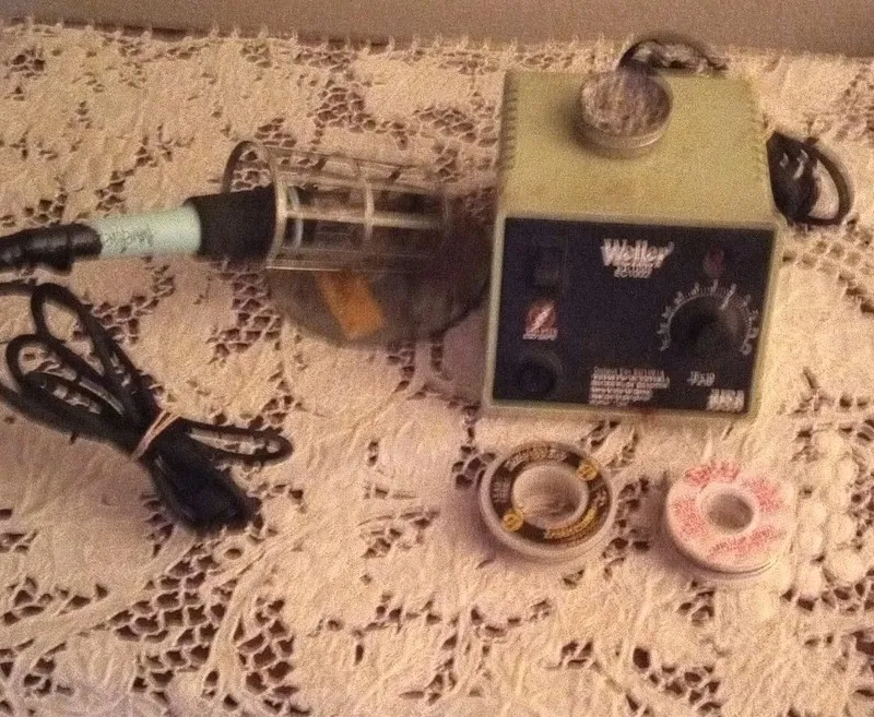 Паяльная станция Weller EC1002 Micro Digital Soldering Station Power Unit Only