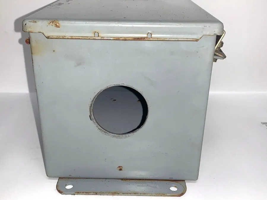 Монтажный шкаф HOFFMAN ELECTRICAL ENCLOSURE A-8066CH TYPE 12,13 STEEL 2" PORT 8"