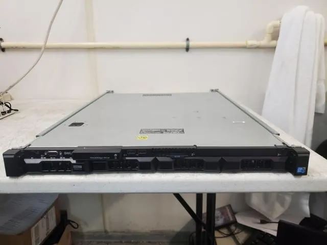 Сервер Dell PowerEdge R410 1U Intel Xeon X5650 2.67GHz 16GB ECC DDR3 RAM NO HDD