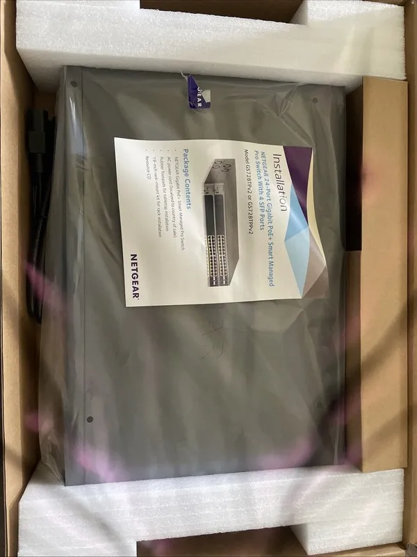 Коммутатор NETGEAR GS728TPP-200NAS 24-Port Gigabit Smart Managed PoE+ Rack Switc