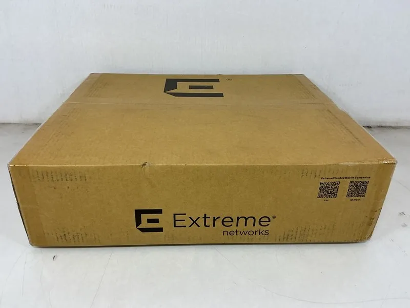 Коммутатор 5420M-48W-4YE Extreme Networks 48 Port 802.3bt 90W PoE Switch 2x Powe — фото лота 1