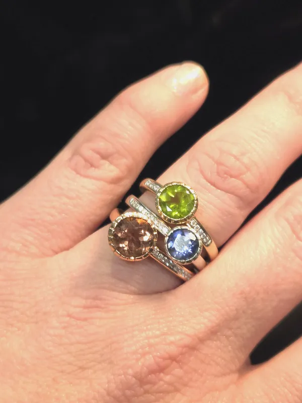 Оборудование 14k White Gold, Yellow Gold, and Rose Gold Stacker Gemstone Ring (R — фото лота 2