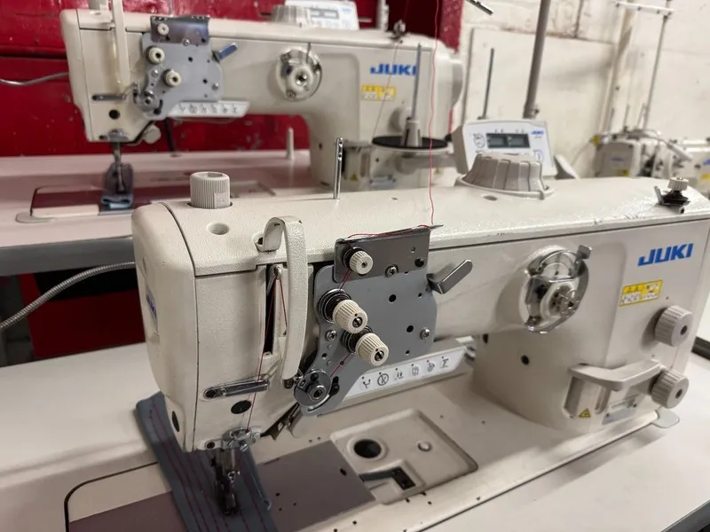 Оборудование рекламного производства Juki LU2810-7 Sewing Machine. Fully automat — фото лота 2