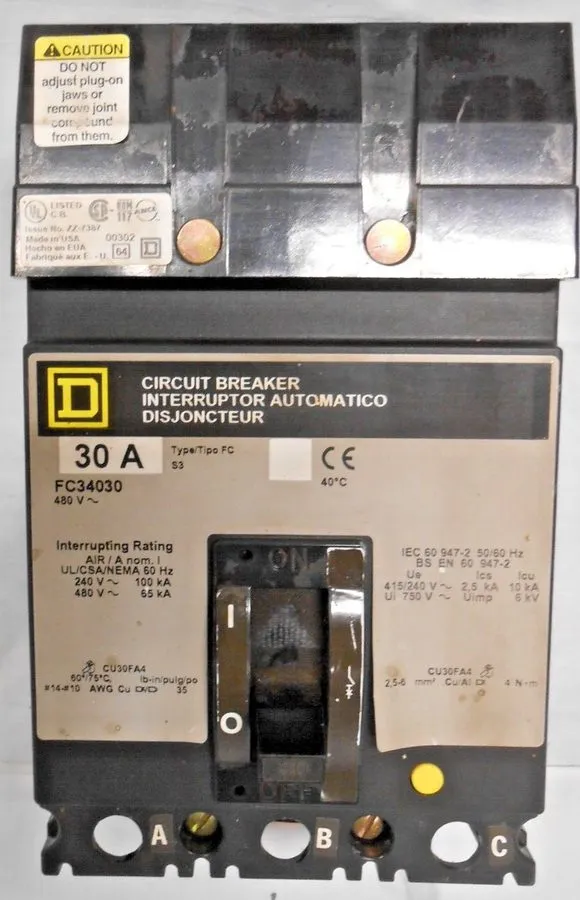 Автоматический выключатель Square D FC34030 30A 480V AC 3-Pole Circuit Breaker