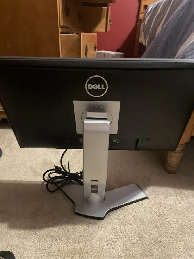 Монитор Dell UltraSharp U2415 24-inch LED LCD Monitor Black IPS Full HD