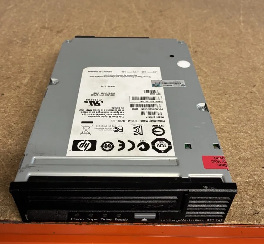 Ленточный привод EH847A 441204-001 HP Ultrium 920 SAS LTO3 HH Internal Tape Driv — фото лота 1
