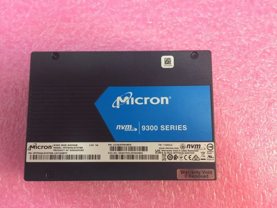 SSD-накопитель Micron MTFDHAL6T4TDR-1AT1ZABYY 9300MAX 6.4TB PCI-Express 3.0x4 NV