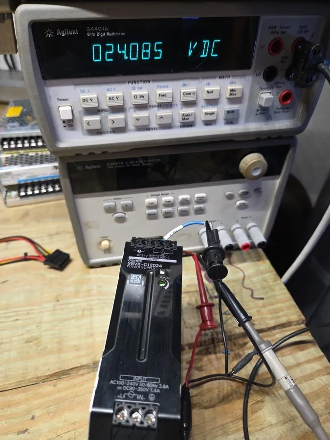 Блок питания OMRON S8VK-C12024 Din Rail Power Supply S8VK-C12024/ED2 120W 24VDC