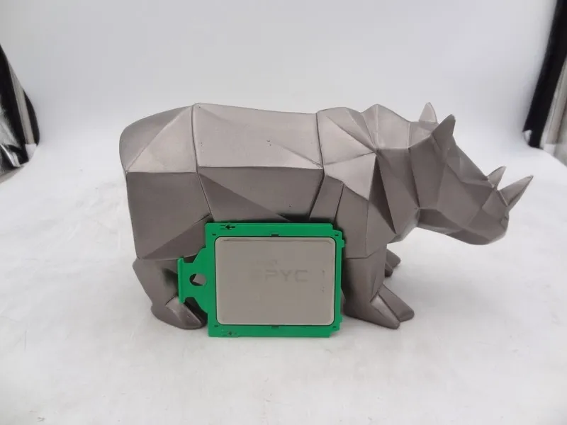 Процессор Unlocked AMD EPYC Milan 7713 2.0GHz 64 Core 128 Thread 225W CPU Proces