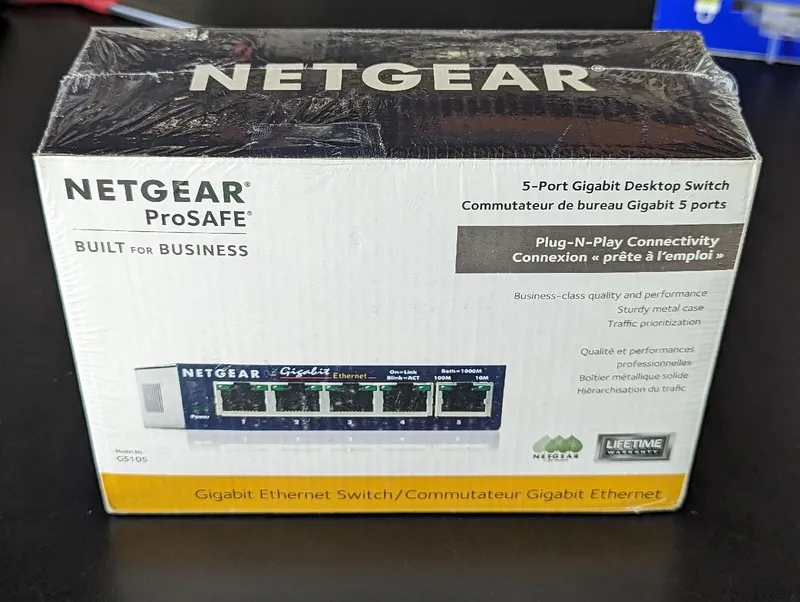 Коммутатор NETGEAR PROSAFE 5-PORT GIGABIT DESKTOP SWITCH MODEL No GS105