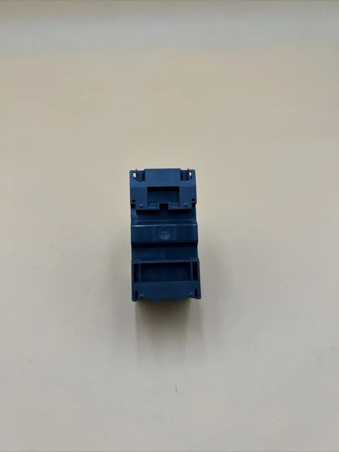 Автоматический выключатель Telemecanique GV2ME04 Motor Circuit Breaker 0.4-0.63A — фото лота 1