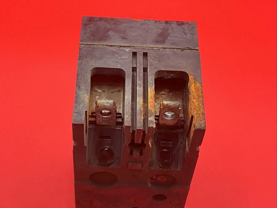 Автоматический выключатель GE TED124090 Circuit Breaker 90A 480V 2P Type TED — фото лота 2