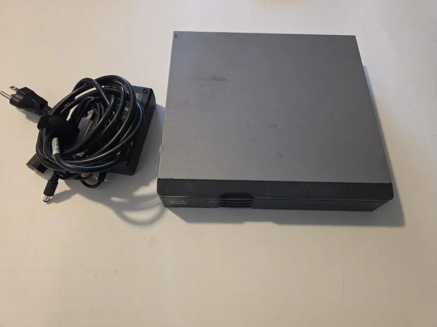 Маршрутизатор CISCO 860VAE-K9 Integrated Services Router VDSL2/ADSL2