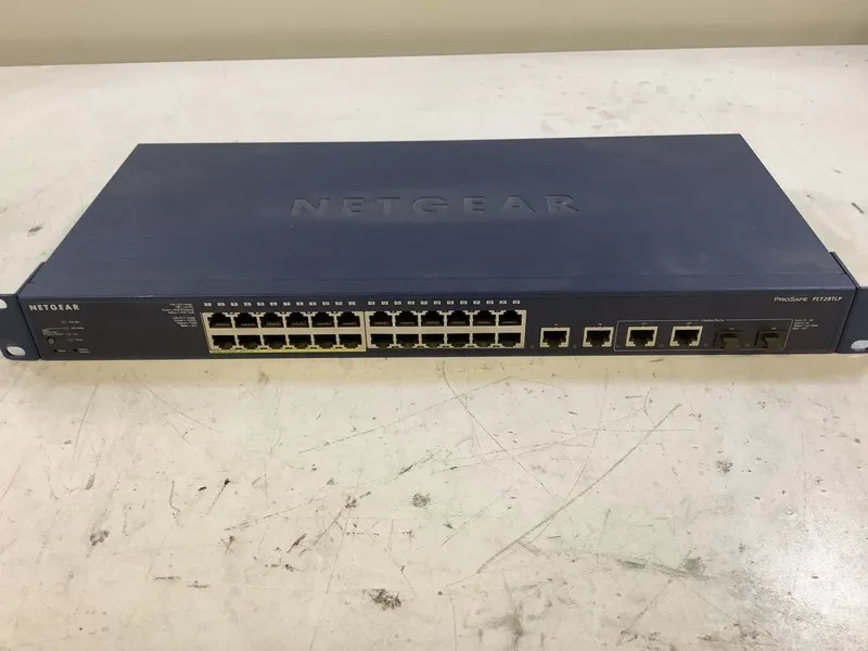 Коммутатор NETGEAR ProSafe FS728TLP 28-Port Smart Switch 12 Poe and 4 Gigabit Po — фото лота 1