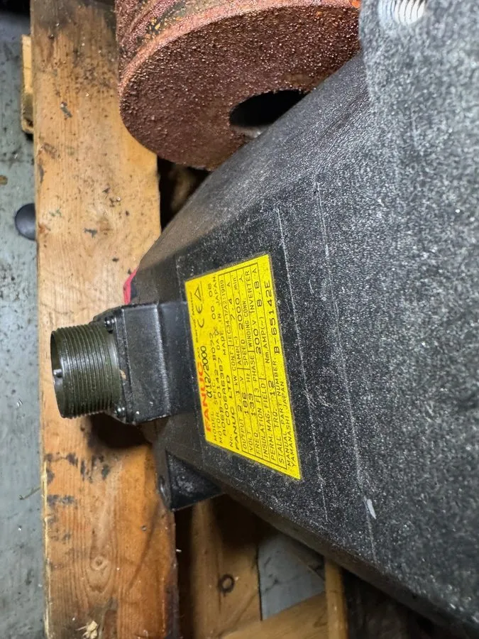 Серводвигатель A06B-0142-B077 FANUC AC Servo Motor
