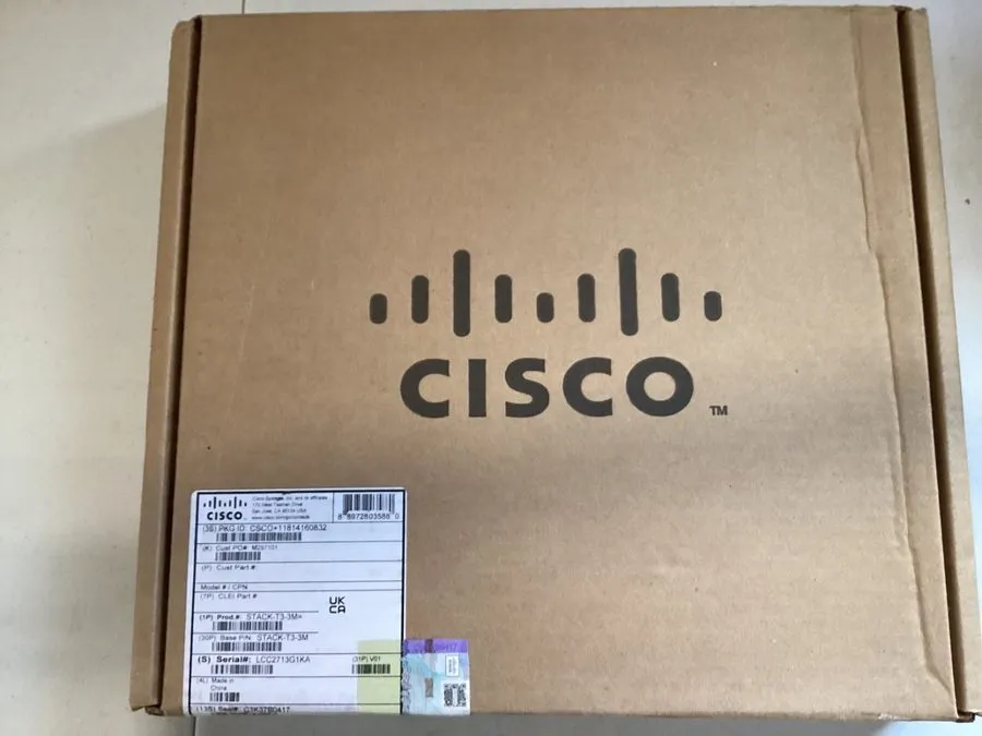 Коммутатор Cisco STACK-T3-3M Stack Wise-320 3M Stacking Cable Catalyst 9300L