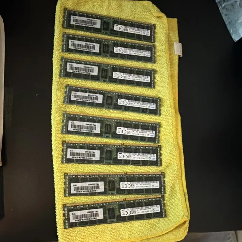 Модуль памяти Samsung M393B1K70DH0-CK0(/YK0) DDR3 1333MHz PC3-12800R 2Rx4 RDIMM 