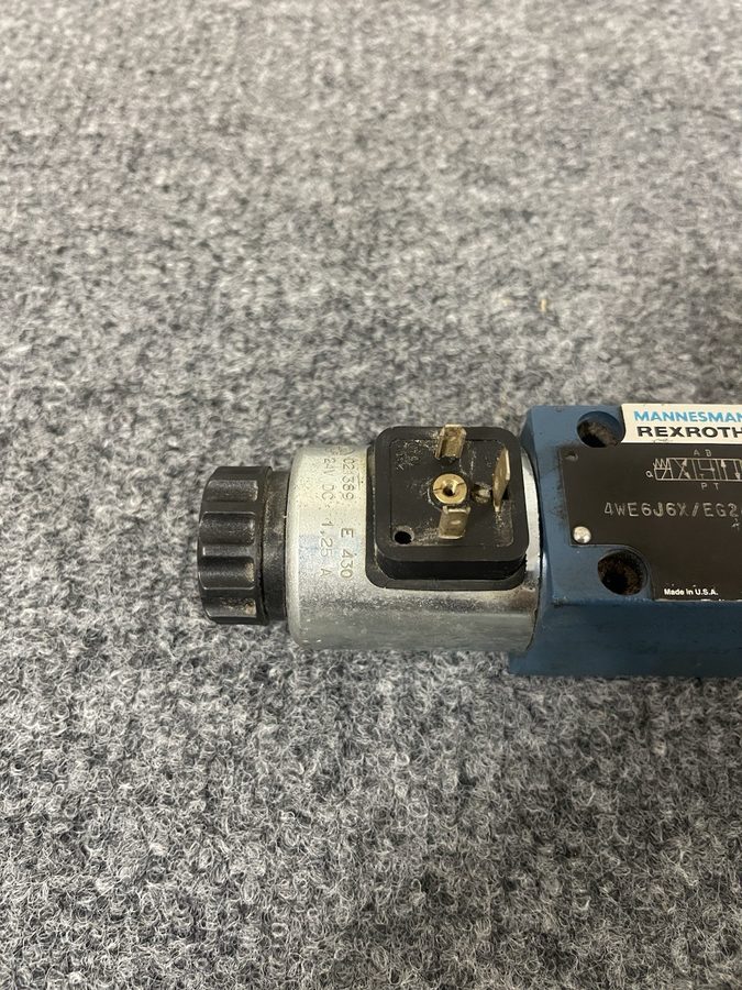 Пневмораспределитель Rexroth 4WE6J60/EW110N9Z45 Hydraulic Directional Valve, RR0 — фото лота 2