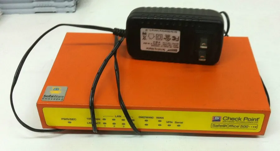 Межсетевой экран CHECKPOINT Safe Office 500 Internet Security Appliance Model: S