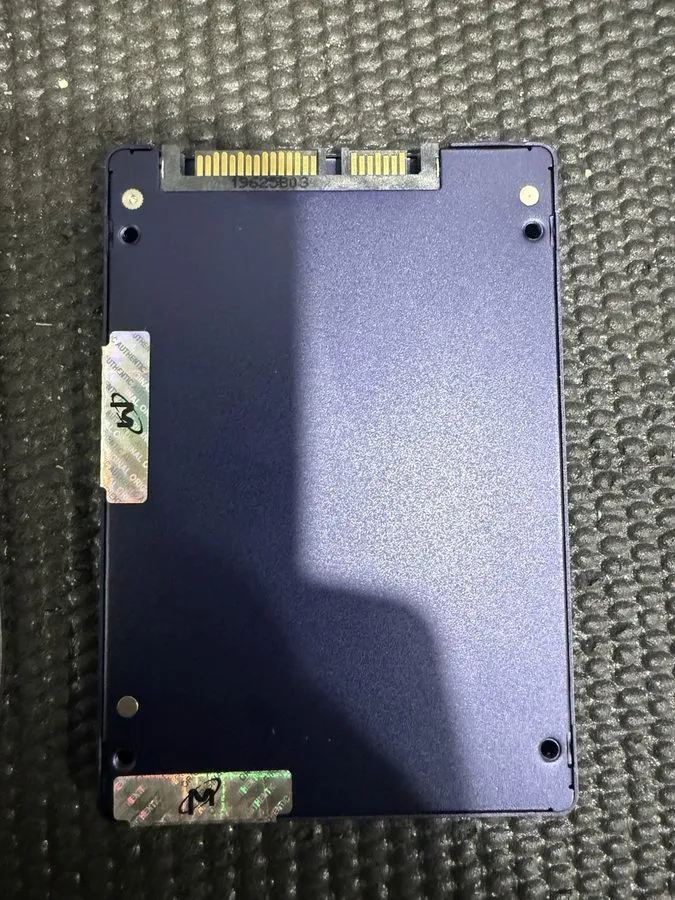 Сервер Micron MTFDDAK1T9TDC 1.92TB SSD SATA 2.5 Server Laptop Desktop PC Hard Dr — фото лота 1