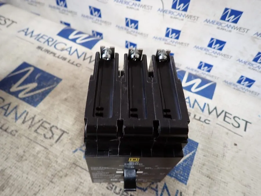 Автоматический выключатель Square D EGB34030 30 amp 35kA@480v Bolt on EGB Circui — фото лота 1