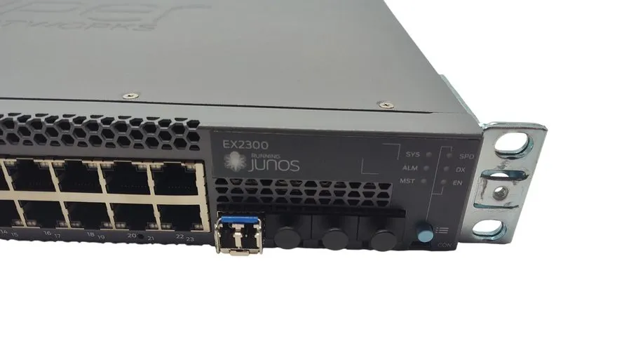 Коммутатор Juniper EX3300-24T -24 Port 1Gb + 4-Port SFP 10Gb Ethernet Switch