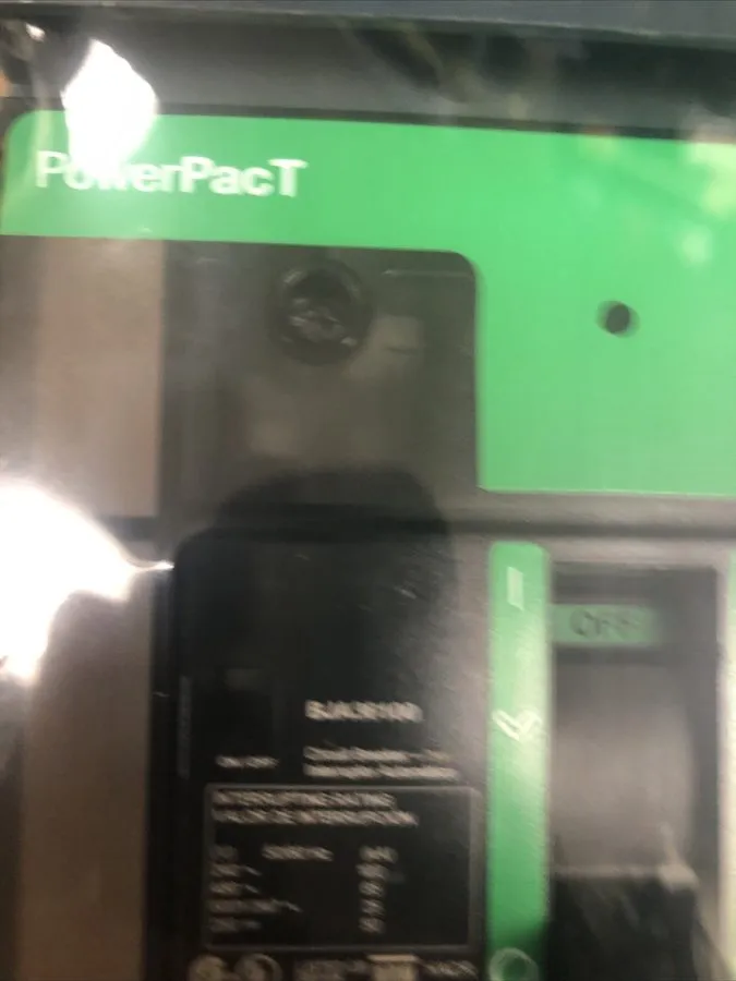 Автоматический выключатель BJA36100 SQUARE D 3 POLE 100 AMP 480V 65KA POWERPACT 